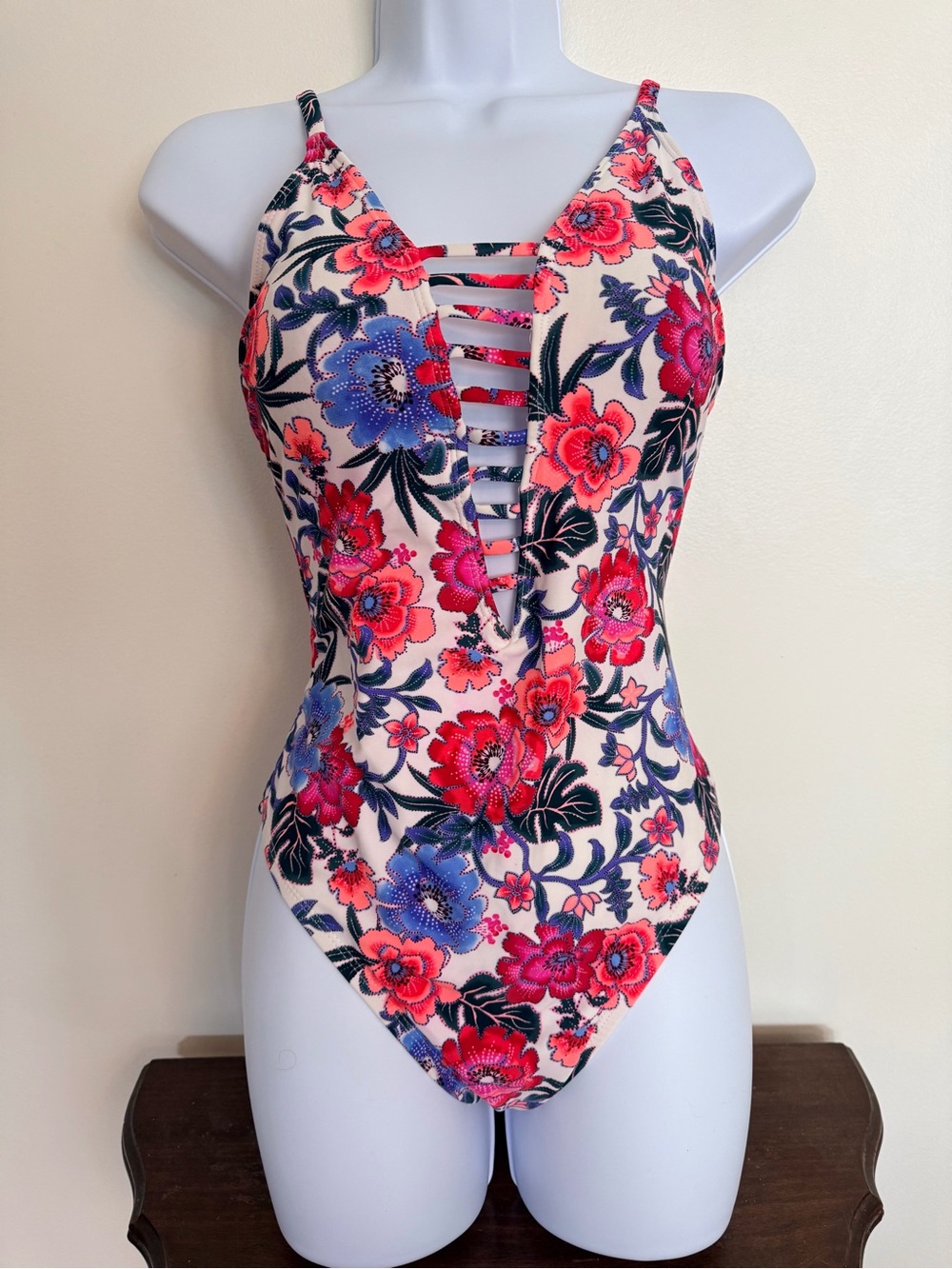 Floral one piece bathing suit, Medium, EUC